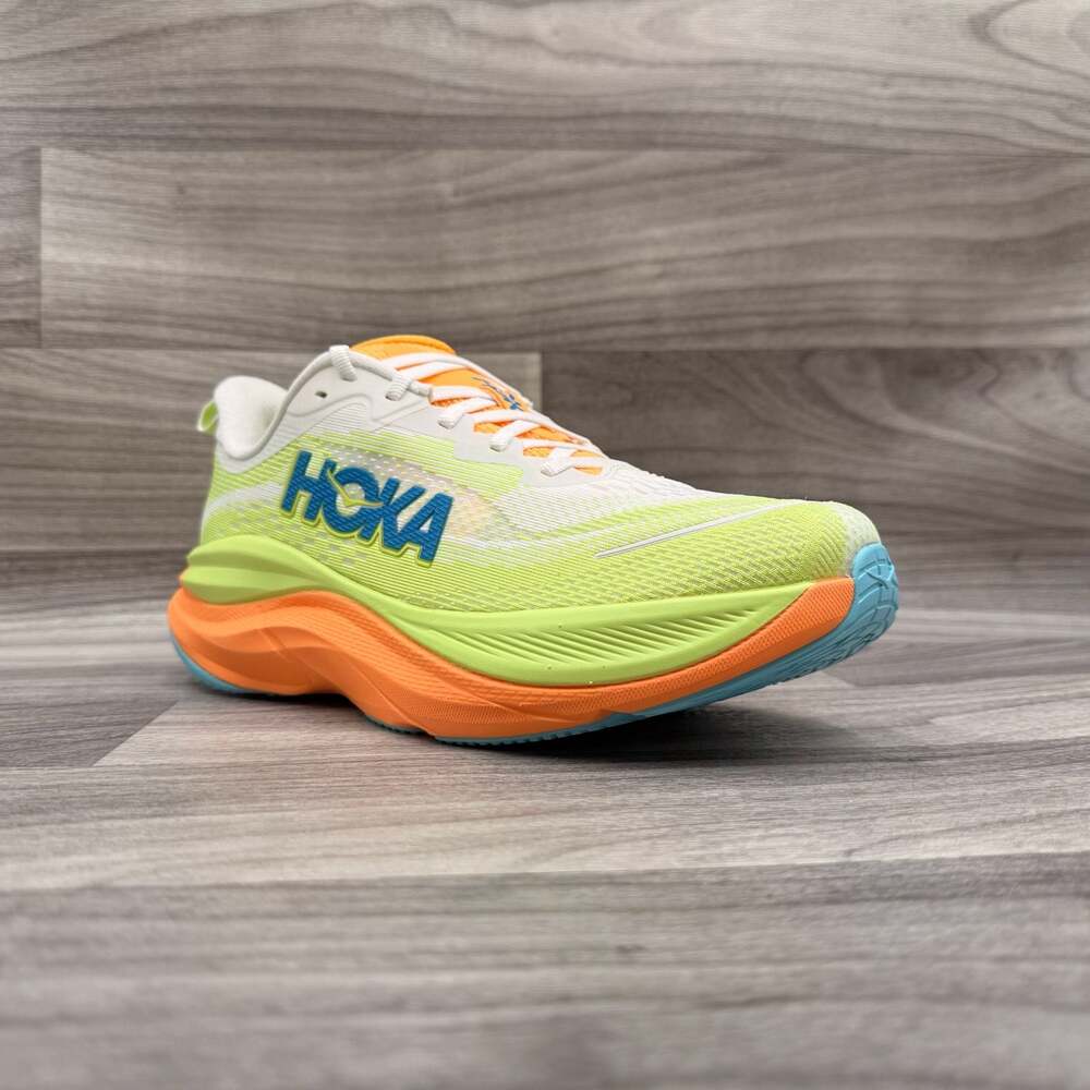 Hoka Men's Skyflow Running Sneaker Shoes, Size 8 D (US)